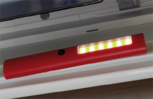 Emergency led work light  with magnet on the back